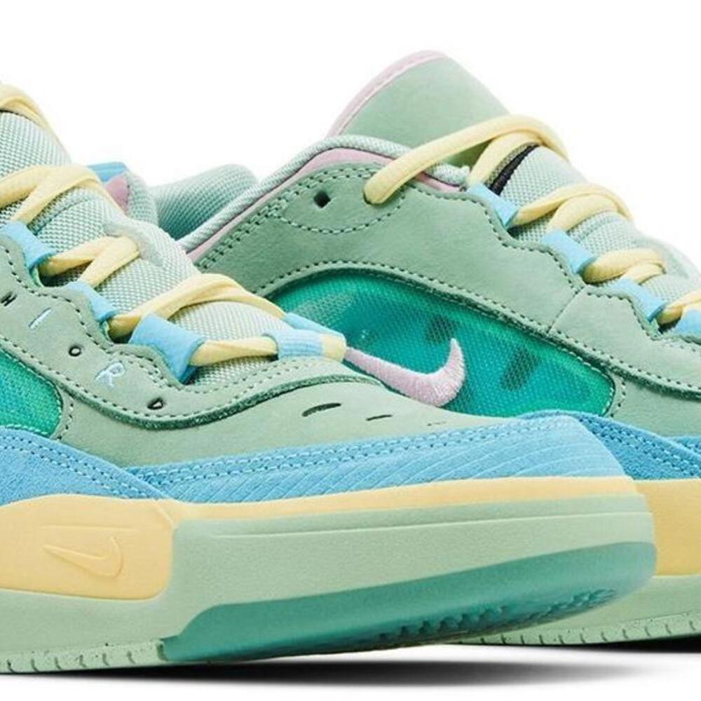 Size 11.5 - Nike Verdy x Air Max Ishod Wair SB Visty